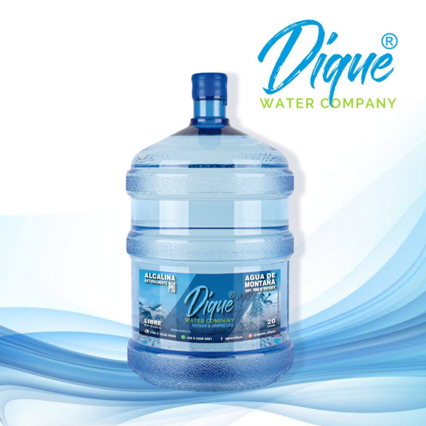Agua de Vertiente de Montaña Naturalmente Alcalina
